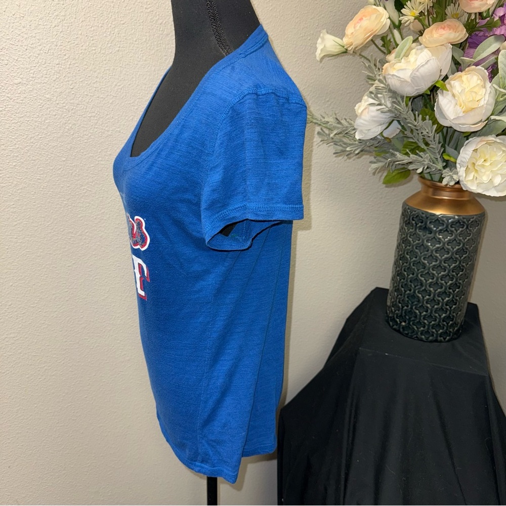 Texas Rangers Sequin Logo V-Neck Tee Soft As Grape Womens L - Picture 3 of 7